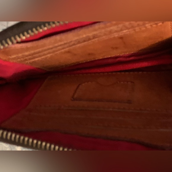 Dooney and Burke pink wallet/wristlet - Picture 5 of 5